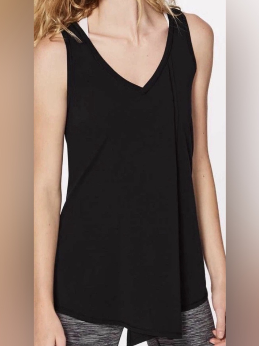Lululemon Women’s Knot A Problem V Neck Black Tank Top Sku#59